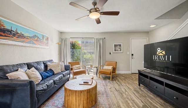 Camelback 352 Resort-Style Stay Near Old Town