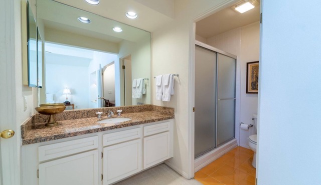 Canyon Villas Condo in south Palm Springs with majestic mountain views