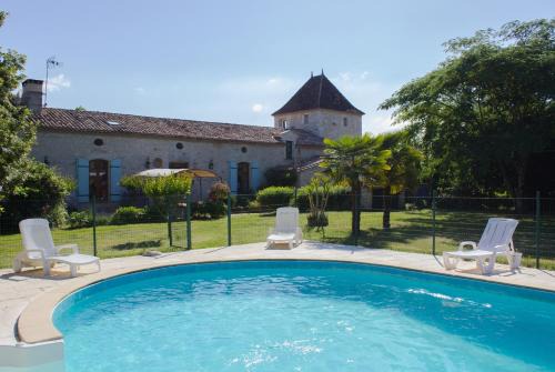 CAPE - maison avec piscine et jacuzzi