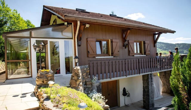 Chalet 'Bellevue Vue Exceptionnelle' with Mountain View, Terrace and Garden