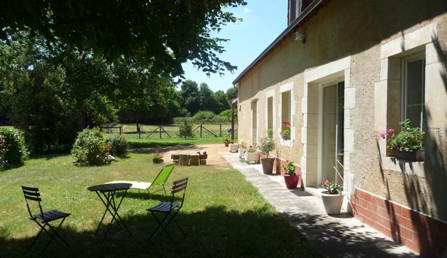 Chambre d'hôte en Vallée du Loir - Elevage des Rosiers in Bazouges-sur-le-Loir