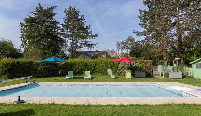 Character Accommodation, 2-4 guests, Heated Pool In The Heart Of Val de Loire