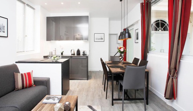 Charming 2BR-2BA between le Marais & le Louvre