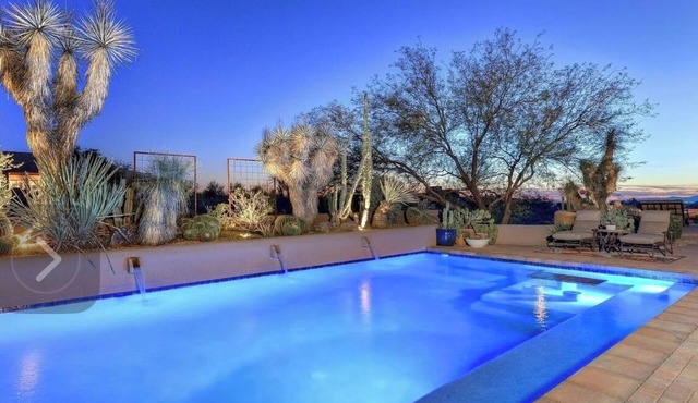 Charming 3-bedrm furnish house in Scottsdale with AC and casita. 30 day rental