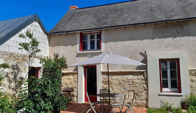 Charming house on the banks of the loire in Blaison-Saint-Sulpice