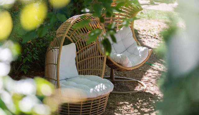 Charming vacation rental with a pool in the heart of Touraine - Sleeps 4