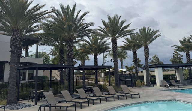Cozy 1-bedroom condo in delightful Rancho Cucamonga at the famus " THE RESORT"