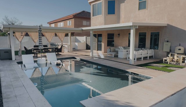 Cozy East Mesa Family Home w/Pool & Pet-Friendly!