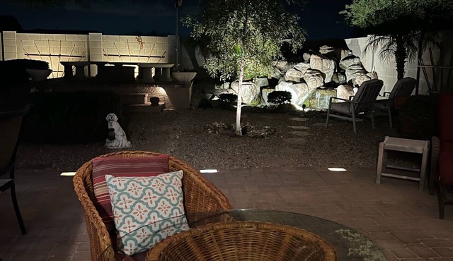Cozy house centrally located to events and attractions.