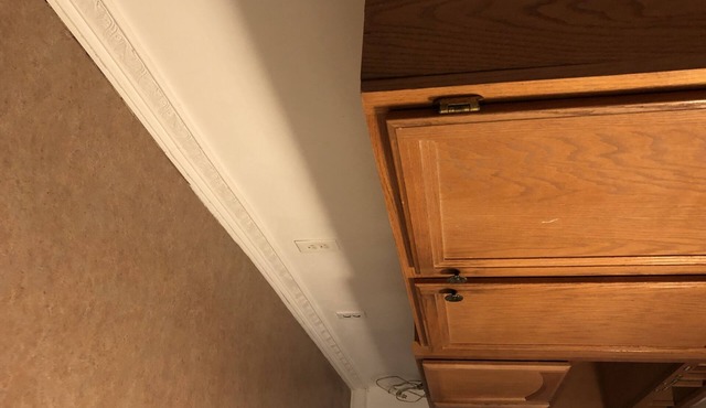 Cozy Studio University Area walking distance to convention center.