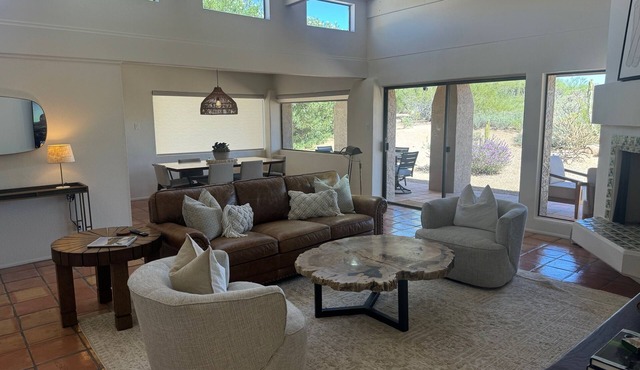 Desert Golf Living in The Boulders fully Furnished