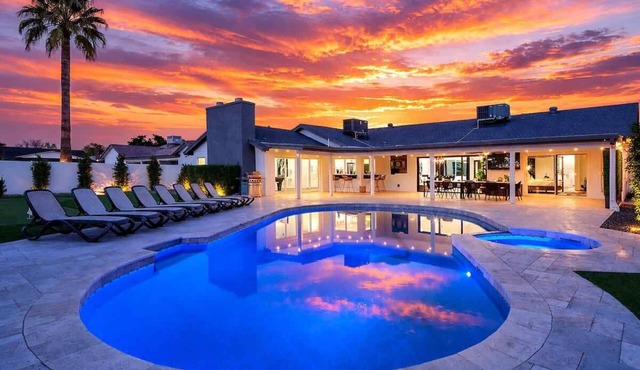 Desert Springs-Pool & Spa-Near Scottsdale Quarter