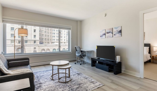 Elegant 1-Bedroom Apartment in Central SF WiFi + Fitness Amenities
