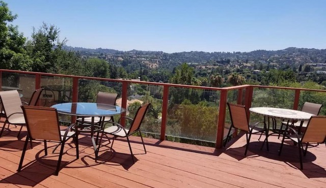 Encino Hills Luxury Villa with Gorgeous View
