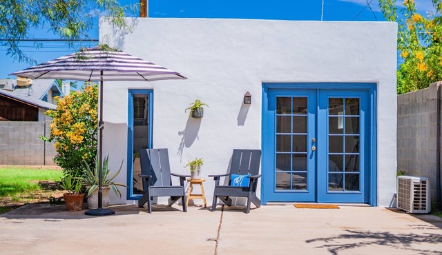 Entire Studio | Private Entrance | Sleeps 2