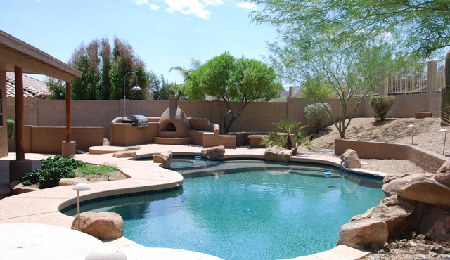 Executive Relaxed Living Home 5BR/3B Pool & Spa in Estrella Mt Ranch