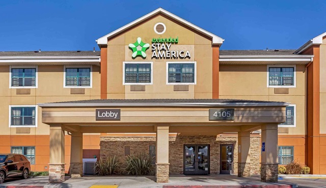 Extended Stay America Suites Los Angeles Long Beach Airport