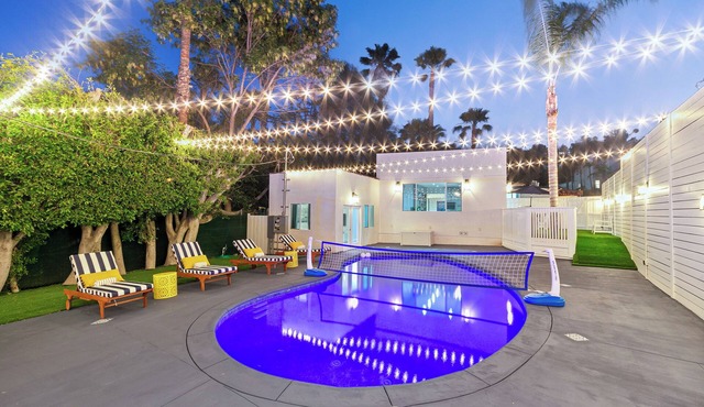 Family-Friendly Pool House near Universal Studios w/Guesthouse - Events Inquire