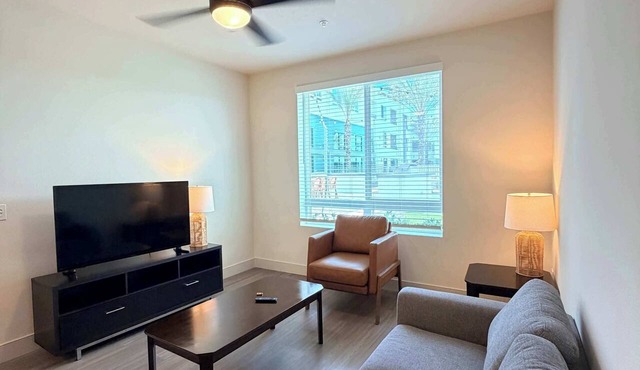 Fully Furnished 1BR Point Loma w/Wi-Fi Parking