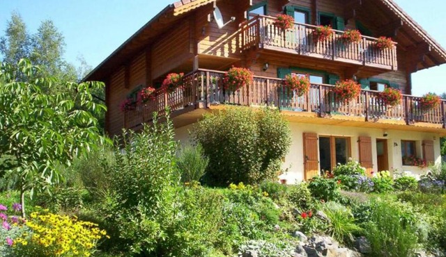 Gîte à Basse-sur-le-Rupt avec Terrasse et Vue Montagne - FR-1-589-62