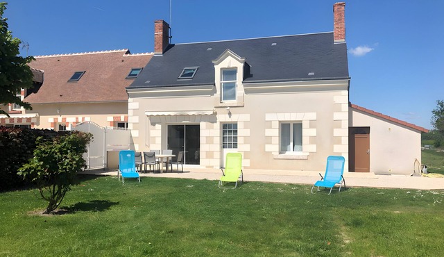 Gîte de la Bretonnière – Bright, Renovated House with Pool and Pond
