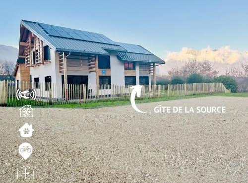 Gîte de la Source - CLG Savoie - Vélo tourisme - 2CH - 2SDB