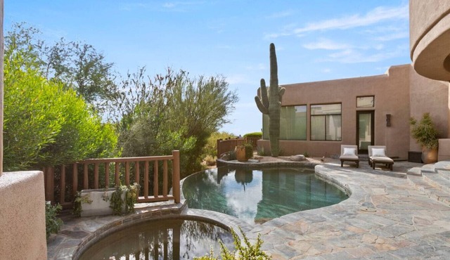 Gorgeous Desert Mountain Home!