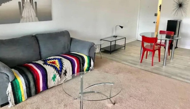 Great Location in Ocean Beach