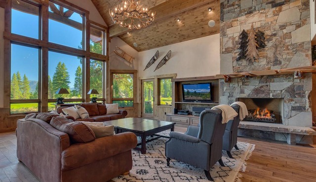 Highland Estate at Old Greenwood By Tahoe Getaways - Luxury, Hot Tub & Amenity Access