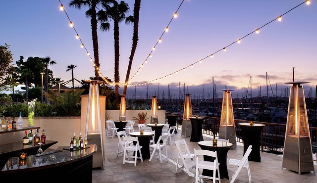 Hilton San Diego Airport/Harbor Island