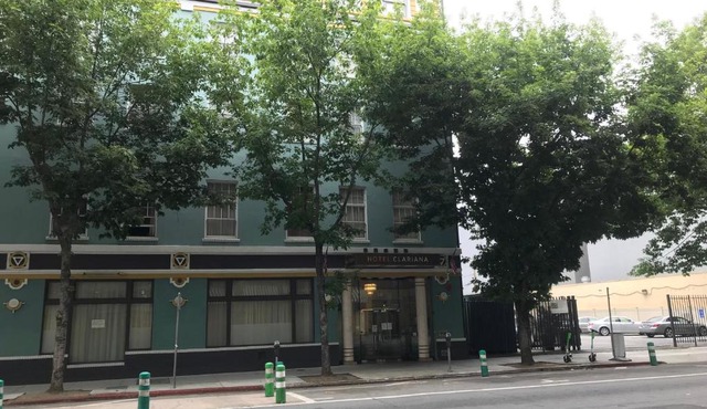 Hotel Clariana