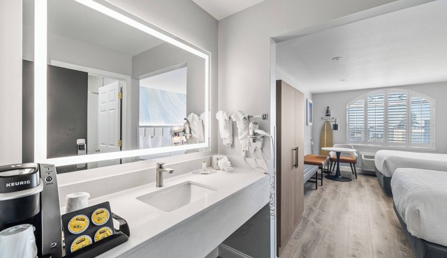 Hotel Skye SFO
