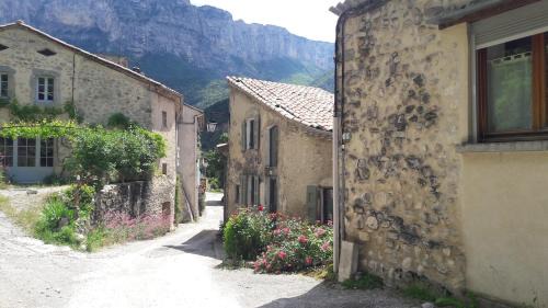 Jolie petite maison de village