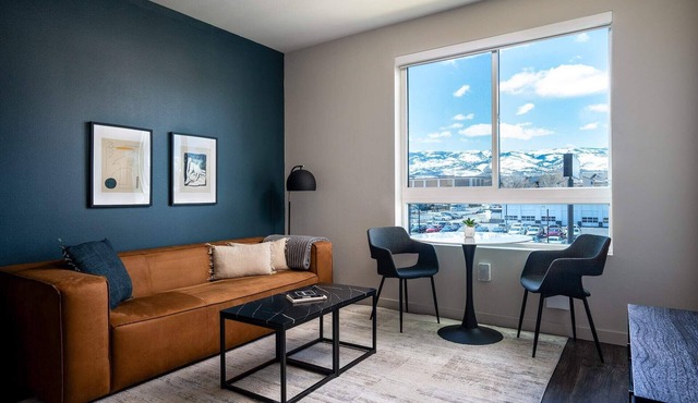 Kasa | Fresh & Bright 1BD + Near Local Shops | Reno