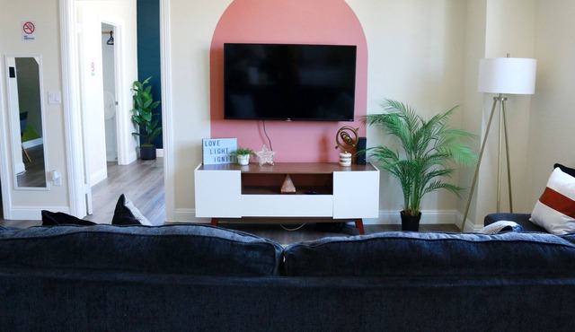 ✰King Suites ✰W/D✰200mbps ✰Parking ✰ LAX & Beach 15mins