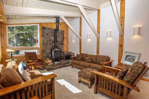 KT22 View By Hauserman Rentals