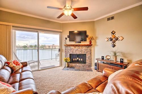 Lake-View Balcony + Resort Perks: Phoenix Retreat!