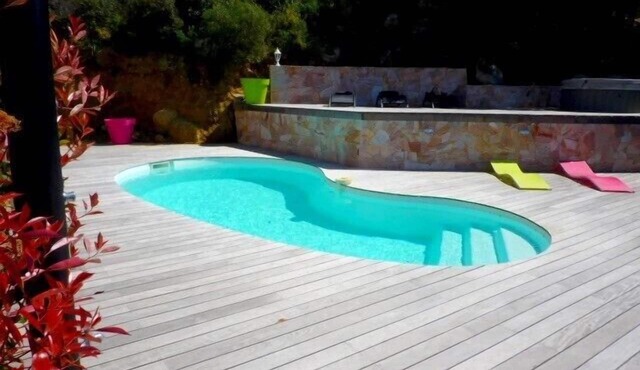 Lecci: House/Villa - LECCI