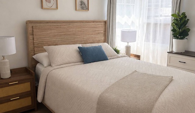 Lovely 2-bedroom house, SoFI, Manhattan Beach, LAX 10 minutes away