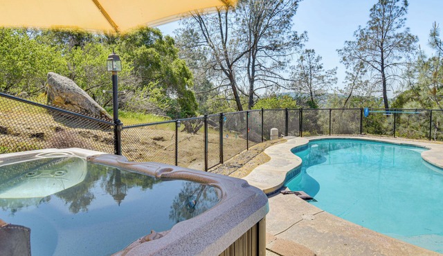 Lush Coarsegold Getaway w/Private Pool & Patio