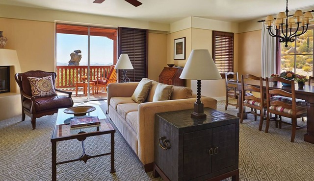 Luxury Four Seasons Residence Club, Troon North 2-Bedroom Villa + Amenities