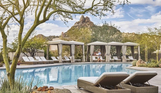 LUXURY FOUR SEASONS RESIDENCE CLUB, 2-BEDROOM VILLA + AMENITIES