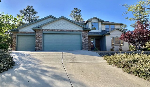 Luxury Retreat in the Pines of Prescott