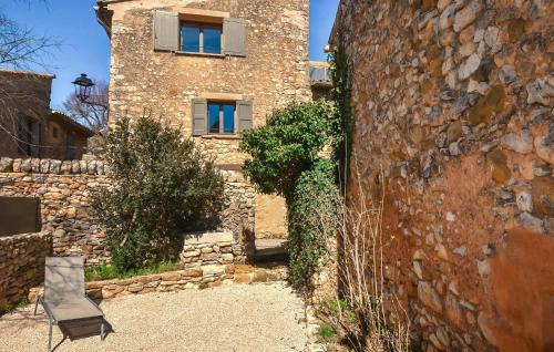 Maison En Pierres in Rustrel