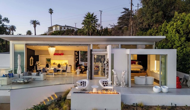 Malibu 3BR Oceanfront Villa | PCH + Views | C&C