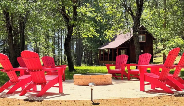 Meyers Ranch Group Cabins - Peaceful Wooded Retreat - Hot Springs + Swimming