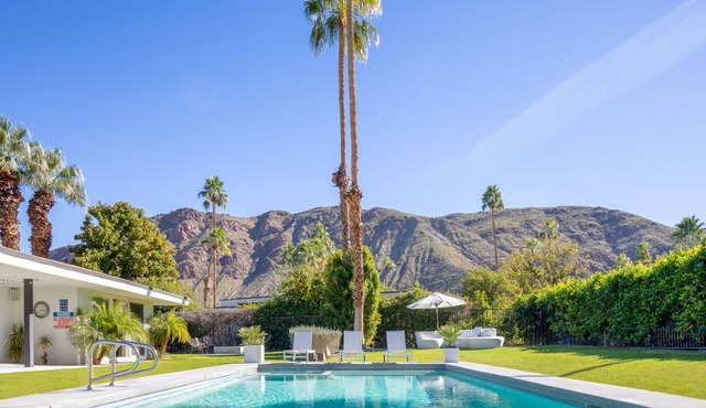 Midcentury and Morocco had a love child in Palm Springs