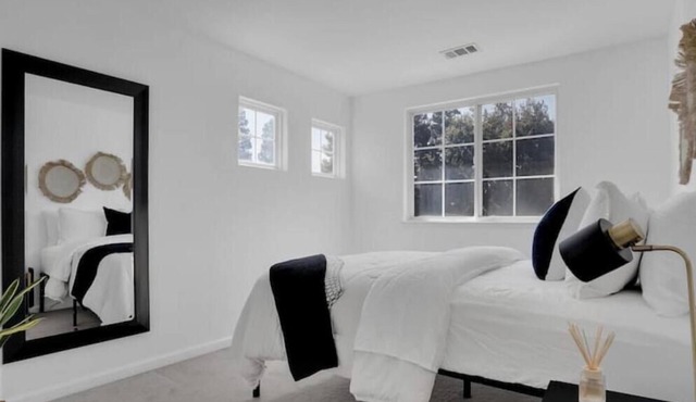 Modern Comfort: Oak Shores Edition