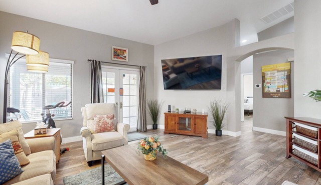 Modern home with large yard, mountain views, & convenient location