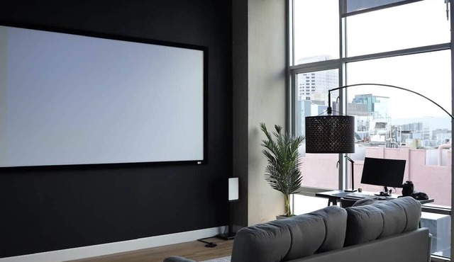 Modern Industrial loft in Downtown Sacramento
